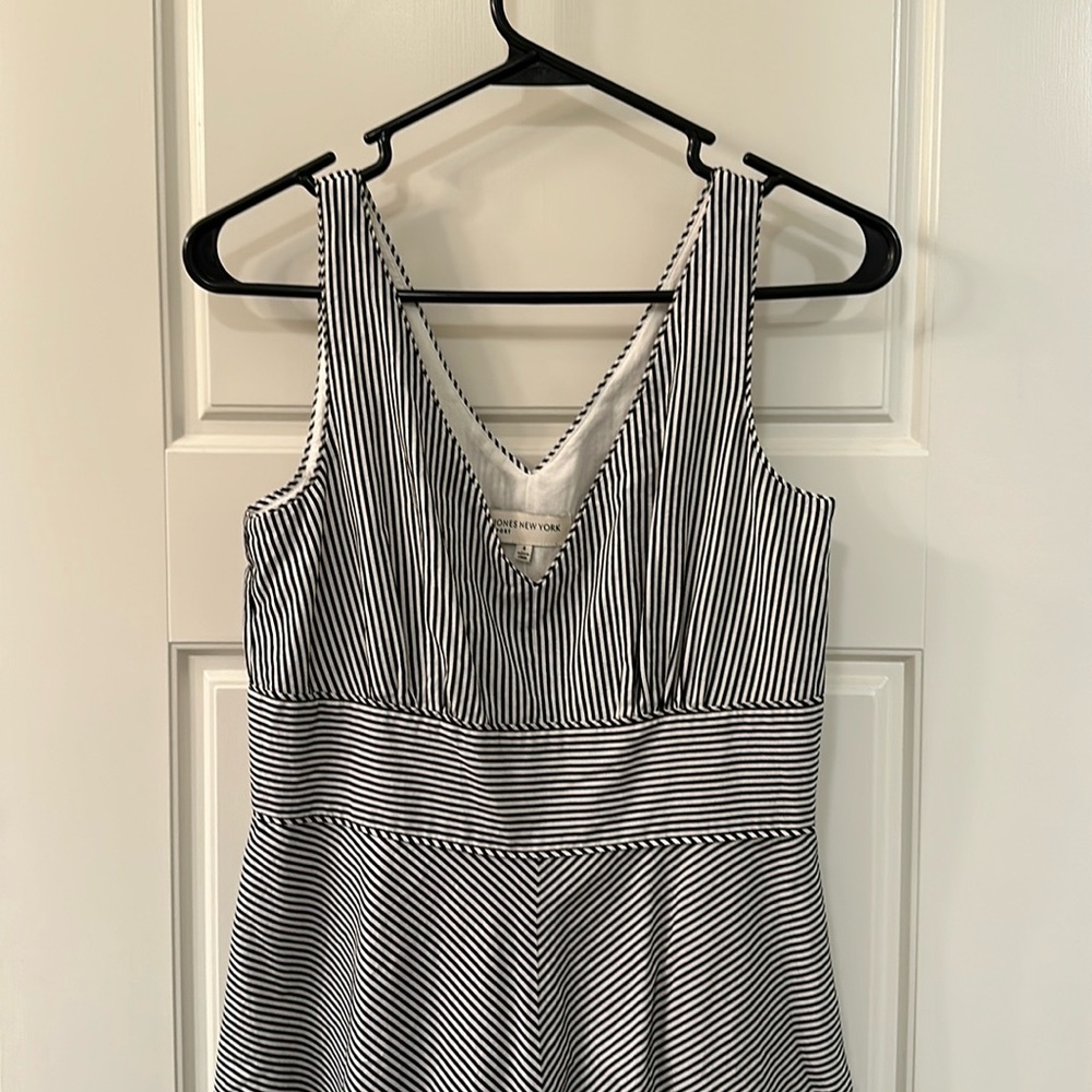Jones New York Sport fully lined dress